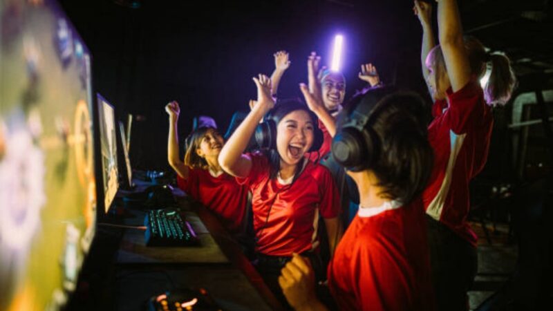 Panduan Lengkap Menjadi Pro Player Esports 2026: Strategi, Mental, dan Latihan Efektif