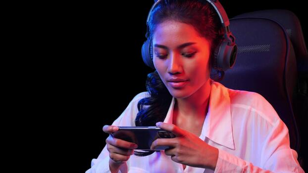 Tren Mobile Gaming dan Komunitas Gamer Online di Era Digital